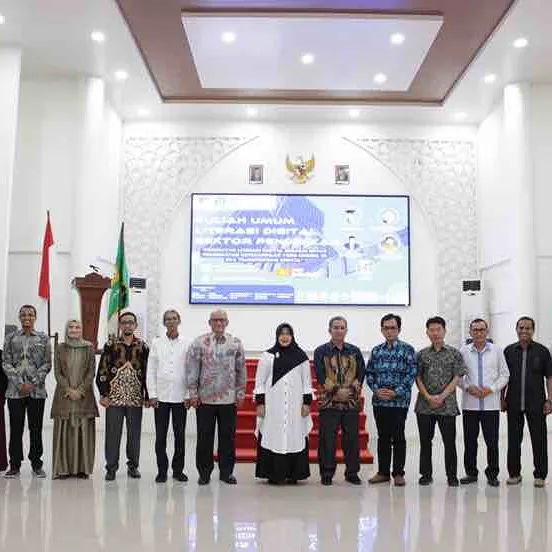 Literasi Digital Sektor Pendidikan pada Selasa, 14 Maret 2023 secara luring di Aula Auditorium UIN Ar-Raniry, Kota Banda Aceh.