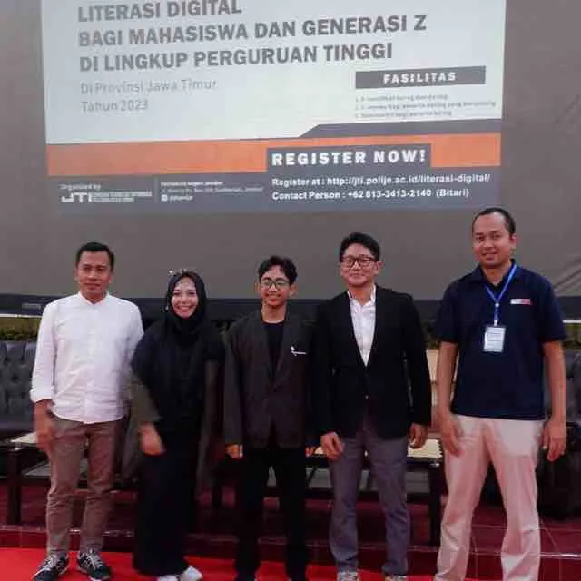 Kegiatan Literasi Digital bagi mahasiswa Generasi Z di Lingkungan Perguruan Tinggi Provinsi Jawa Timur Tahun 2023 secara hybrid pada Senin, 10 April 2023 di Aula Soetrisno Widjaja, Politeknik Negeri Jember
