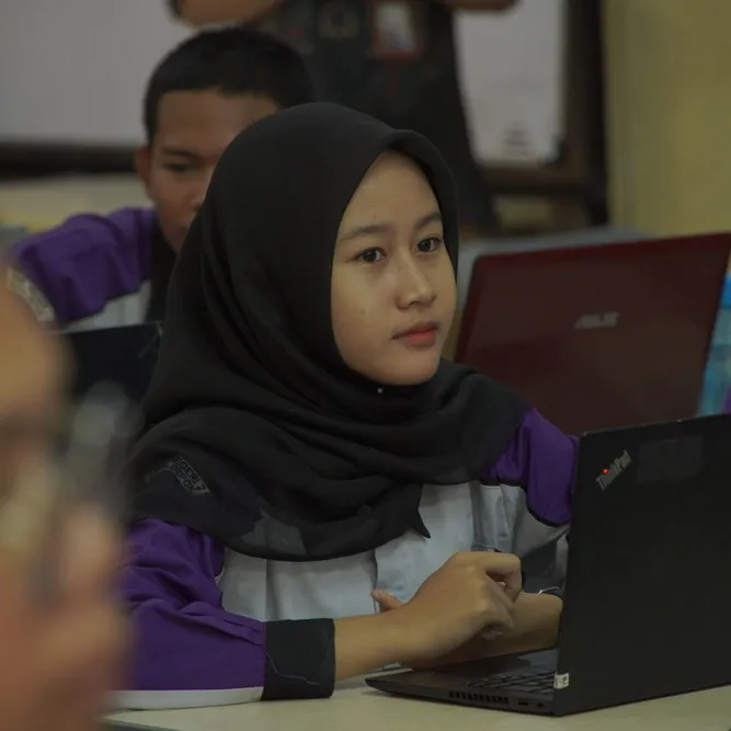Peserta Pelatihan Basic Cyber Security menyimak sambutan